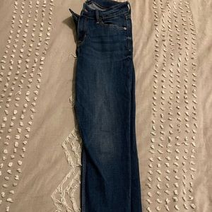 Old Navy size 6 Jeans- Rockstar Super Skinny